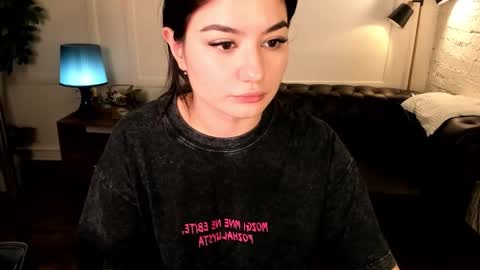 Snapshot of black_pant3r chatting on September 19, 2025, 2:46 am Mon Mon online show from September 19, 2025, 2:46 am