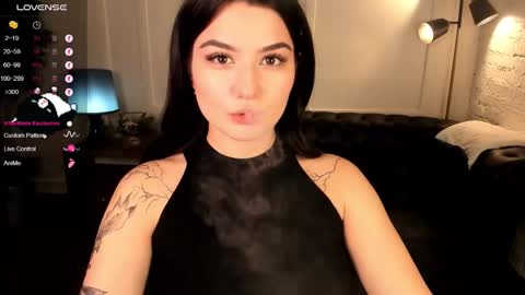 Snapshot of black_pant3r chatting on September 27, 2025, 2:38 am Mon Mon online show from September 27, 2025, 2:38 am