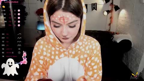 Snapshot of black_pant3r chatting on November 1, 2025, 8:38 am Mon Mon online show from November 1, 2025, 8:38 am