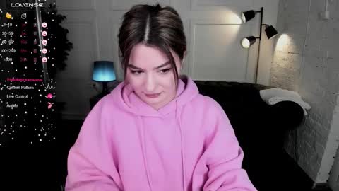 Snapshot of black_pant3r chatting on November 8, 2025, 2:56 am Mon Mon online show from November 8, 2025, 2:56 am