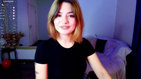 Snapshot of black_pant3r chatting on November 10, 2025, 5:39 am Mon Mon online show from November 10, 2025, 5:39 am