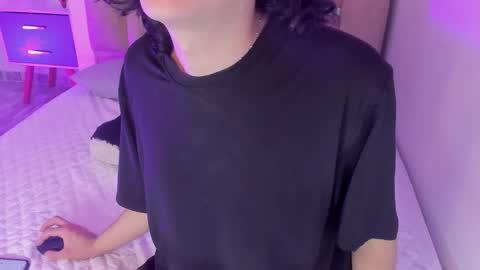 B L A C K  R O S E  online show from December 21, 2025, 11:17 am