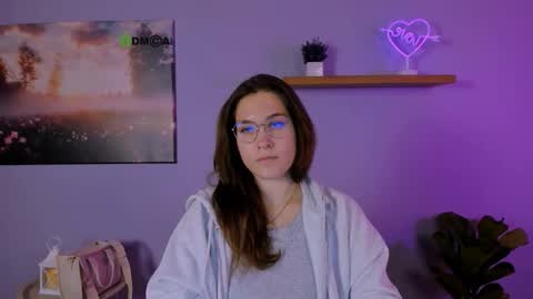 black_sara_ online show from November 4, 2025, 9:52 am