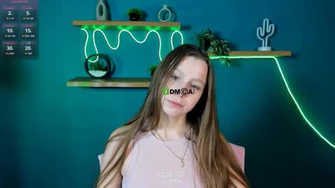 black_sara_ online show from November 23, 2025, 9:42 am