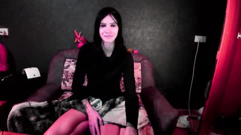 Kristin online show from December 11, 2024, 7:36 pm