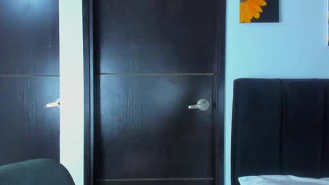 black_treassure online show from March 8, 2025, 4:12 am