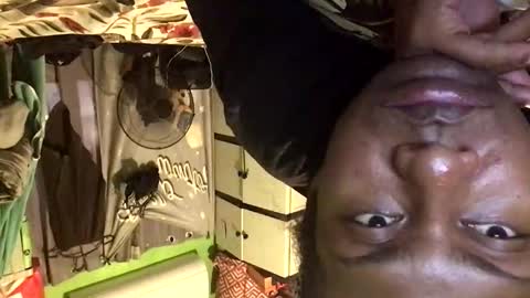 Crystal online show from April 11, 2026, 9:13 am