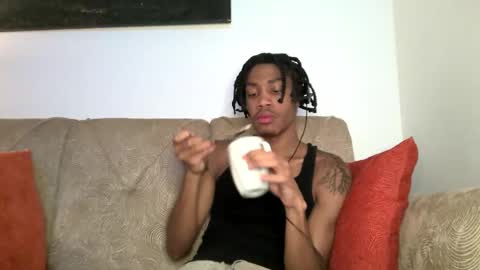 Snapshot of blackbulltitus chatting on November 26, 2025, 3:07 am BlackBullTitus online show from November 26, 2025, 3:07 am