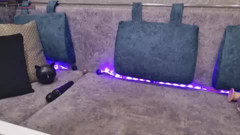 Blackcat1422 online show from September 30, 2025, 12:10 pm