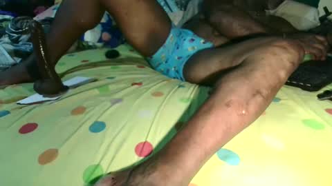 blackdaddy_09 online show from October 13, 2025, 11:49 pm