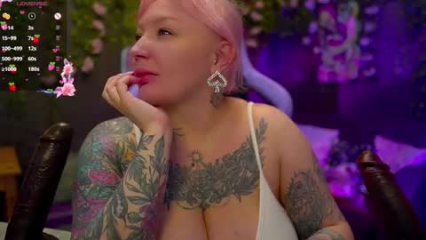 Alice online show from October 29, 2025, 7:26 pm