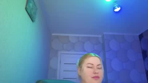 blackeyes11 online show from February 4, 2026, 2:17 am