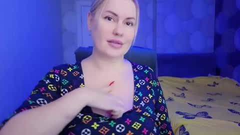 blackeyes11 online show from March 21, 2026, 3:44 am