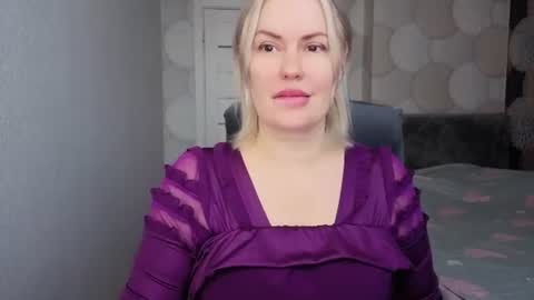 blackeyes11 online show from June 20, 2026, 1:52 am
