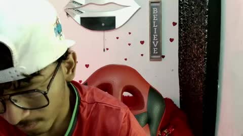 Snapshot of blackfox_desire chatting on May 16, 2026, 12:48 pm mateo online show from May 16, 2026, 12:48 pm