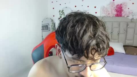 Snapshot of blackfox_desire chatting on June 2, 2026, 7:49 pm mateo online show from June 2, 2026, 7:49 pm