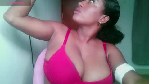 Snapshot of blackitybae chatting on July 8, 2026, 12:09 pm Shophie White online show from July 8, 2026, 12:09 pm