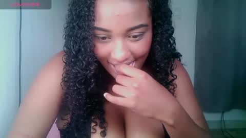 Snapshot of blackitybae chatting on July 17, 2026, 1:18 pm Shophie White online show from July 17, 2026, 1:18 pm
