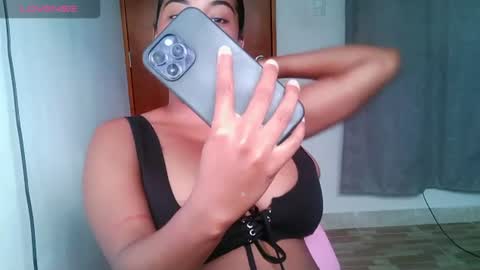 Snapshot of blackitybae chatting on July 24, 2026, 1:20 pm Shophie White online show from July 24, 2026, 1:20 pm