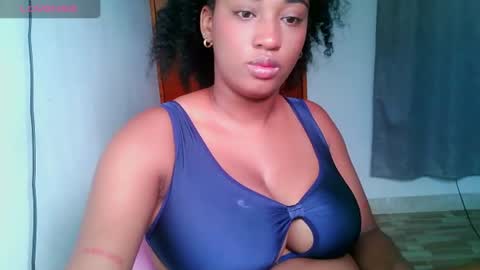 Snapshot of blackitybae chatting on July 25, 2026, 12:58 pm Shophie White online show from July 25, 2026, 12:58 pm