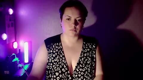 BlackkVelvet online show from February 21, 2026, 10:33 pm