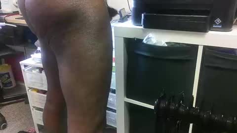 Snapshot of blackmanluv chatting on December 16, 2024, 1:32 pm Me and her online show from December 16, 2024, 1:32 pm