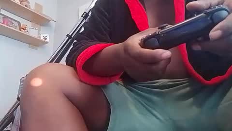 Snapshot of blacknwhitexxxx chatting on May 27, 2026, 5:15 am blacknwhitexxxx online show from May 27, 2026, 5:15 am