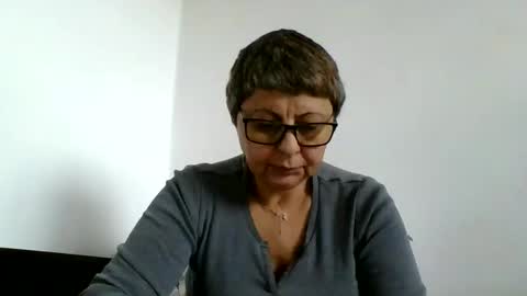 Snapshot of blackwidow05 chatting on November 5, 2025, 1:44 pm Black Widow online show from November 5, 2025, 1:44 pm