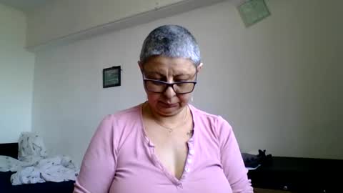 Snapshot of blackwidow05 chatting on April 16, 2026, 9:54 am Black Widow online show from April 16, 2026, 9:54 am