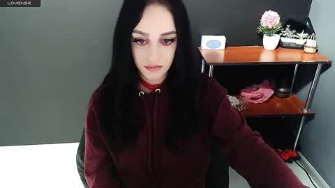 Ivy online show from December 8, 2024, 4:50 pm