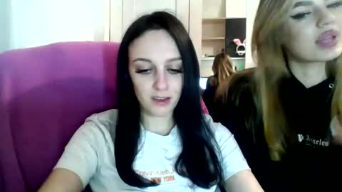 Ivy online show from February 4, 2025, 7:33 pm