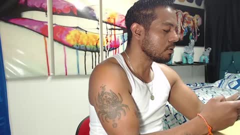 Snapshot of blade_foxx chatting on December 17, 2024, 2:23 am Richard online show from December 17, 2024, 2:23 am