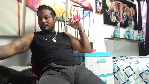 Snapshot of blade_foxx chatting on December 19, 2024, 8:34 pm Richard online show from December 19, 2024, 8:34 pm