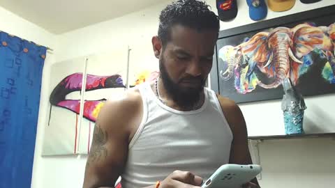 Snapshot of blade_foxx chatting on February 18, 2025, 2:16 am Richard online show from February 18, 2025, 2:16 am