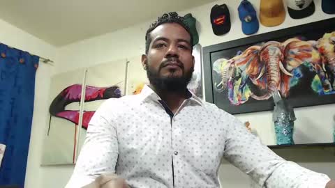 Snapshot of blade_foxx chatting on February 20, 2025, 5:44 am Richard online show from February 20, 2025, 5:44 am