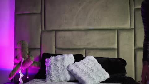 Snapshot of blair_levine chatting on April 6, 2026, 1:47 am Blair online show from April 6, 2026, 1:47 am