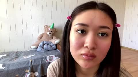 Mila online show from March 27, 2026, 7:58 am