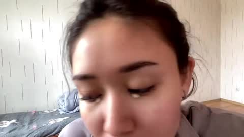 Mila online show from April 2, 2026, 7:17 am