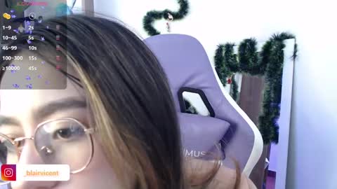 Snapshot of blairvicent chatting on December 3, 2024, 11:55 am online show from December 3, 2024, 11:55 am