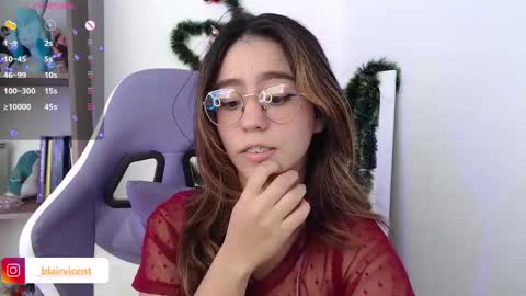 Snapshot of blairvicent chatting on December 9, 2024, 3:11 pm online show from December 9, 2024, 3:11 pm