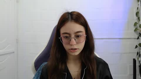 Snapshot of blairvicent chatting on October 3, 2025, 3:20 pm online show from October 3, 2025, 3:20 pm