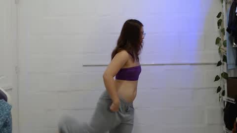 Snapshot of blairvicent chatting on October 9, 2025, 1:20 pm online show from October 9, 2025, 1:20 pm