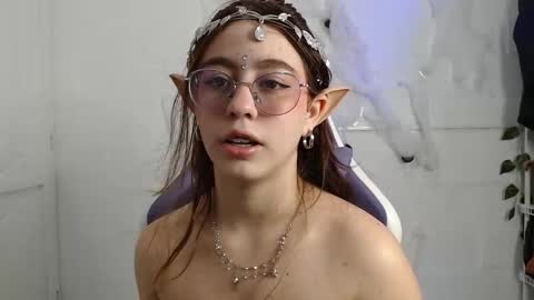 Snapshot of blairvicent chatting on October 31, 2025, 3:13 pm online show from October 31, 2025, 3:13 pm