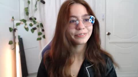 Snapshot of blairvicent chatting on November 4, 2025, 1:10 pm online show from November 4, 2025, 1:10 pm