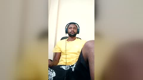 blakchiise online show from May 20, 2026, 5:02 am