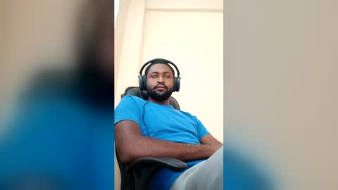 blakchiise online show from May 28, 2026, 4:43 am