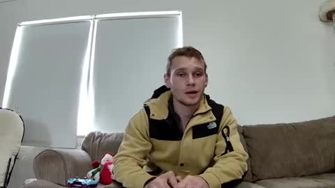 Snapshot of blakeandskylar chatting on December 23, 2024, 6:27 pm BlakeAndSkylar online show from December 23, 2024, 6:27 pm