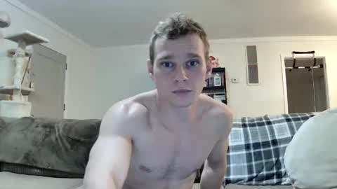 Snapshot of blakeandskylar chatting on December 28, 2024, 3:47 am BlakeAndSkylar online show from December 28, 2024, 3:47 am