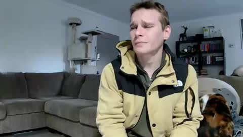 Snapshot of blakeandskylar chatting on January 12, 2025, 10:33 pm BlakeAndSkylar online show from January 12, 2025, 10:33 pm