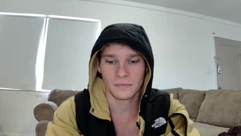 Snapshot of blakeandskylar chatting on January 22, 2025, 6:41 pm BlakeAndSkylar online show from January 22, 2025, 6:41 pm